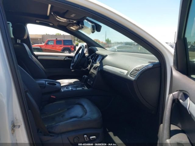 Parting Out- 2011 Audi Q7 S-Line- 157