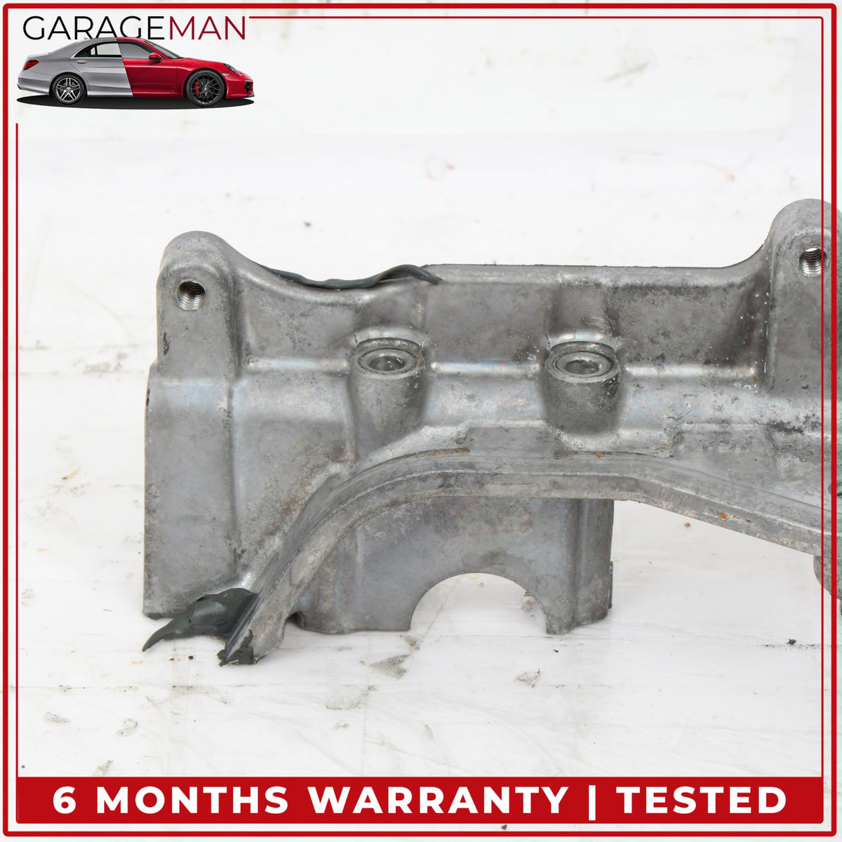 2017-2024 Infiniti Q50 V37 Engine Right Cylinder Head Upper Mount Bracket OEM