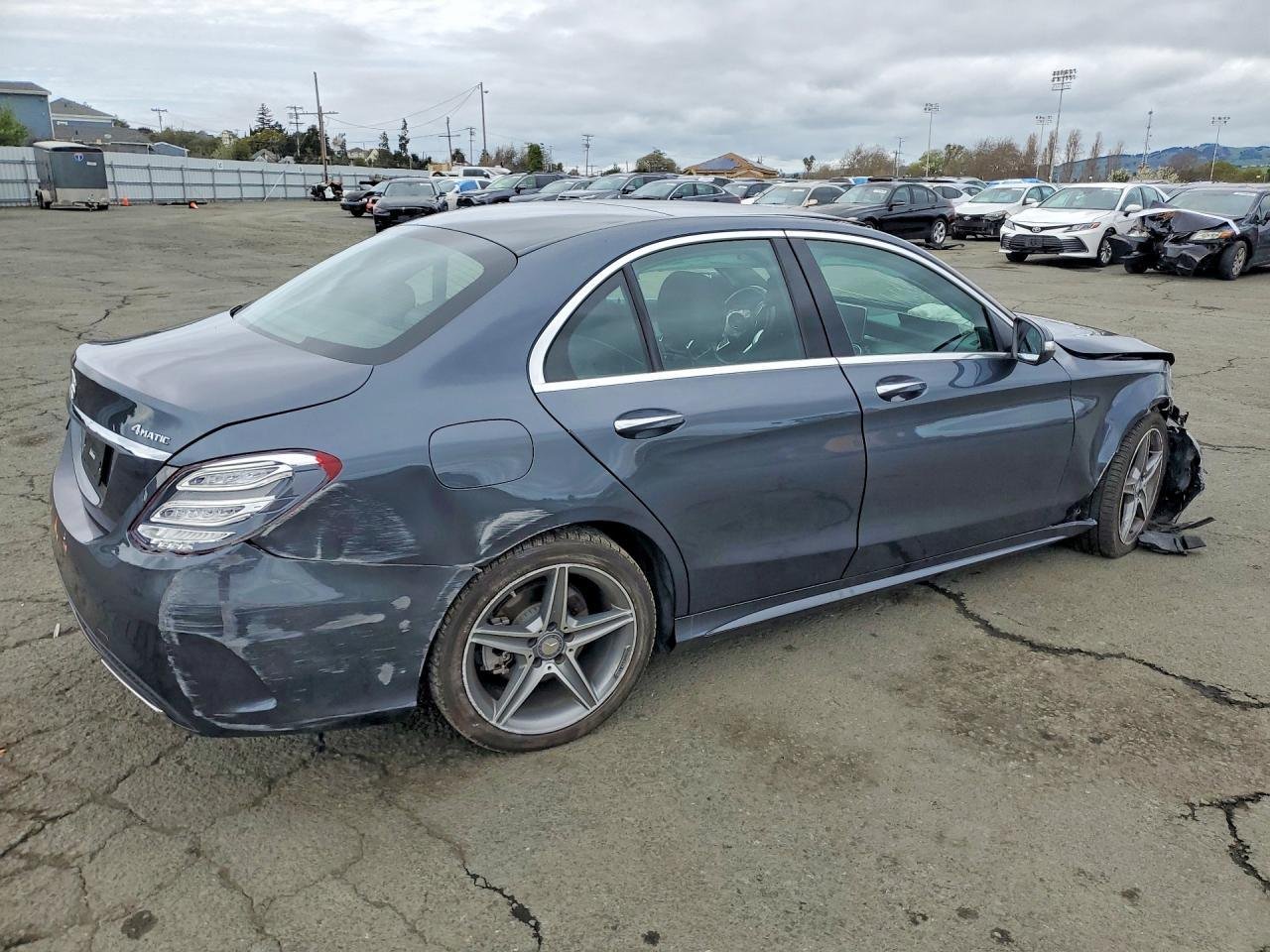 2015 Mercedes-Benz C300 CDI C-Class W205