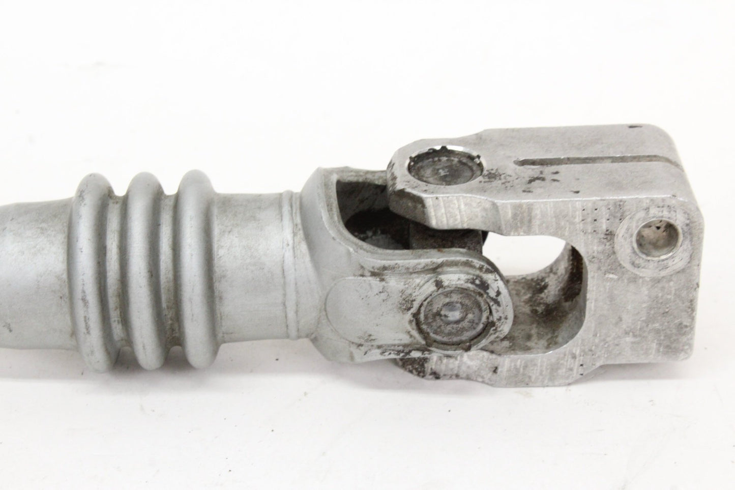 2012 - 2015 Mercedes-Benz C250 W204  Power Steering Shaft 2044620078 Genuine
