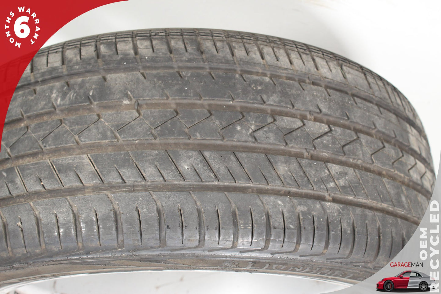 2011-2015 Audi A8 Quattro Wheel Rim w/ Tire 9JX20H2 ET37 4H0601025T OEM