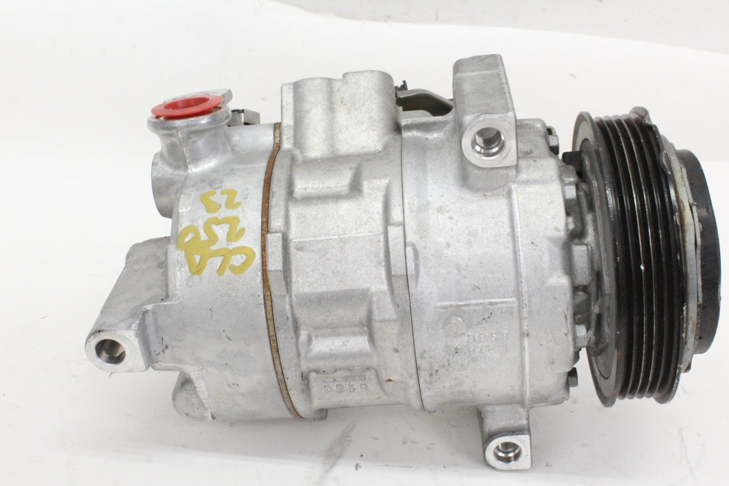 2020-2023 Mercedes-Benz CLA250 W118 A/C Compressor 0008304202