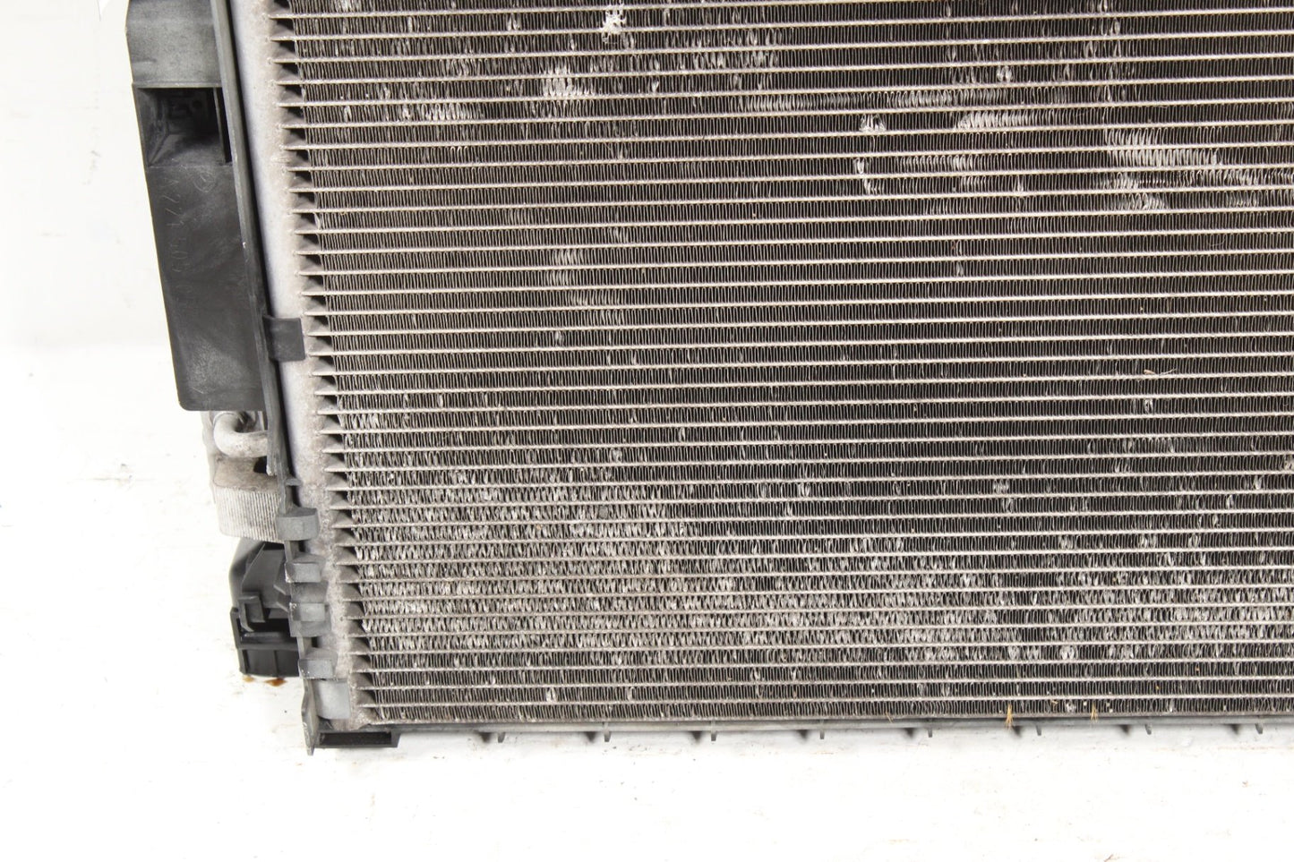 2007-2014 Mercedes-Benz S550 W221 Engine Cooling Radiator AC A/C Condenser OEM