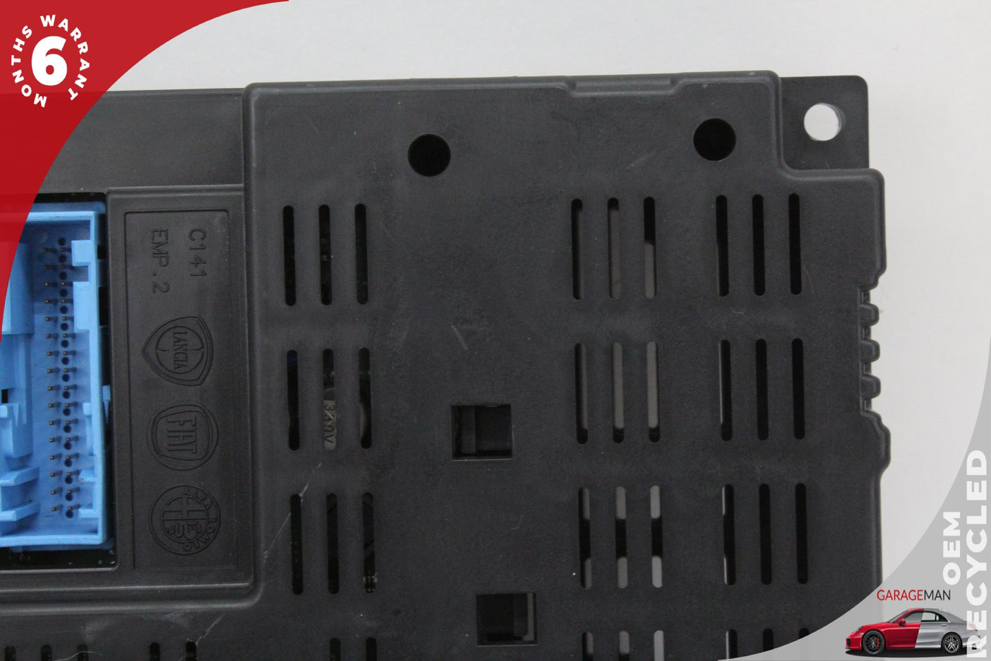 2012-2015 Fiat 500e Telemetrics Bluetooth Module Blue and Me 68238399AB OEM