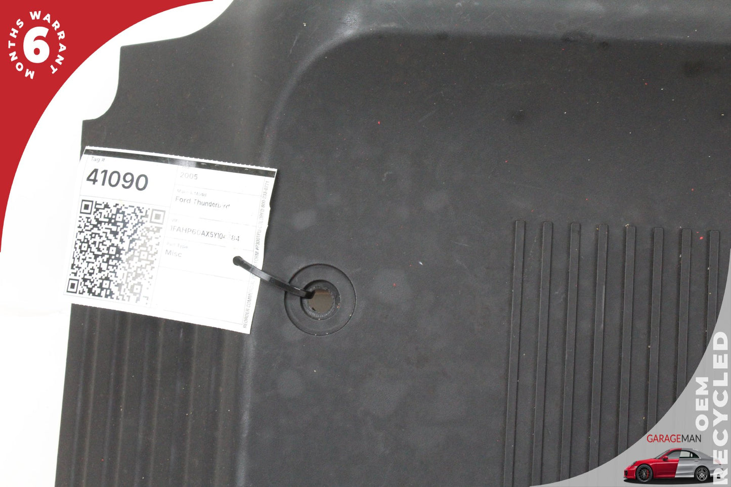 2003-2005 Ford Thunderbird 3.9L V8 Engine Motor Cover Trim Panel 3W436A949AD OEM