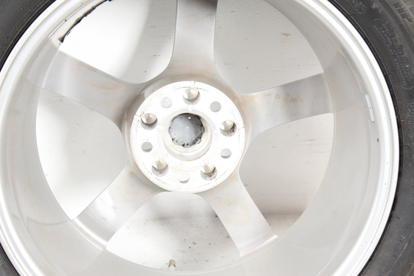 2015-2018 Porsche Macan Rear Right / Left Side Wheel Tire Rim 9JX18H2 ET21 OEM