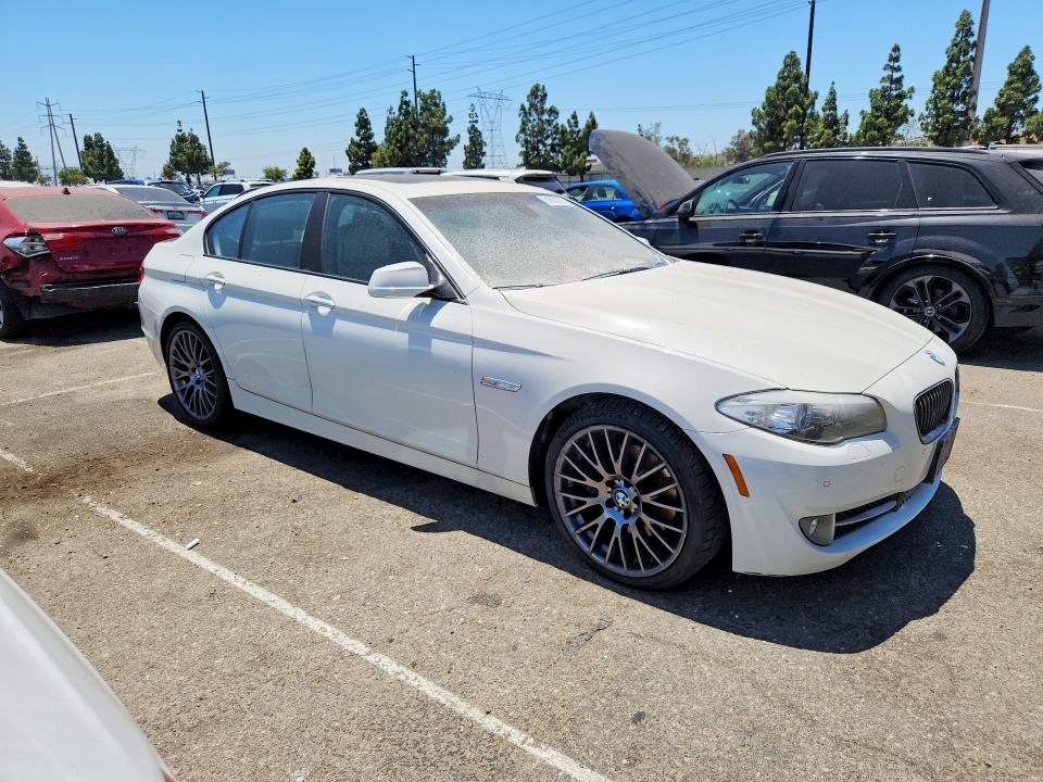 Parting Out- 2011 BMW 550i- 204 204