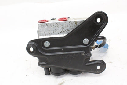 03-06 Mercedes S55 AMG W220 Front Hydraulic Suspension Valve Block 2203200358