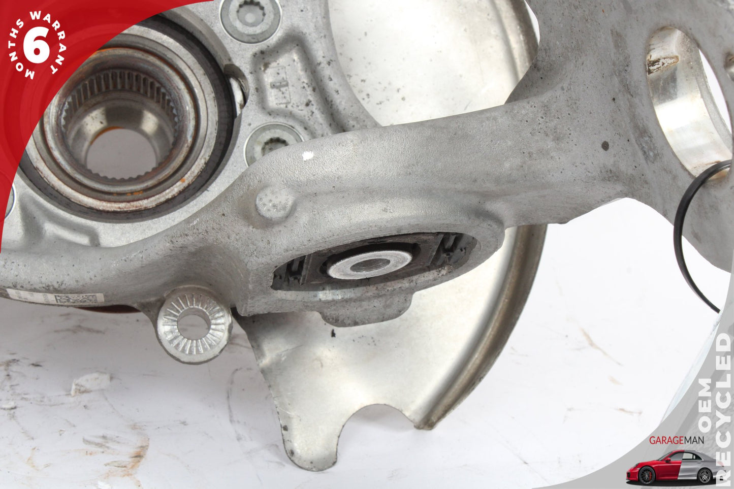 2009-2018 Audi A5 A4 Rear Right Side Spindle Knuckle Wheel Hub 8K0505432AR OEM