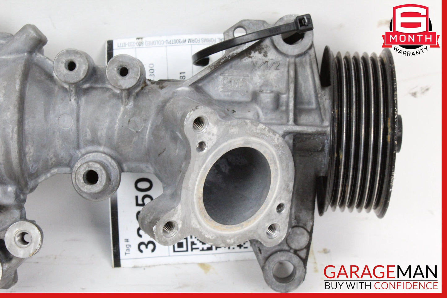2016-2023 Mercedes W205 C300 GLC300 Engine Water Coolant Pump 2742000900 OEM