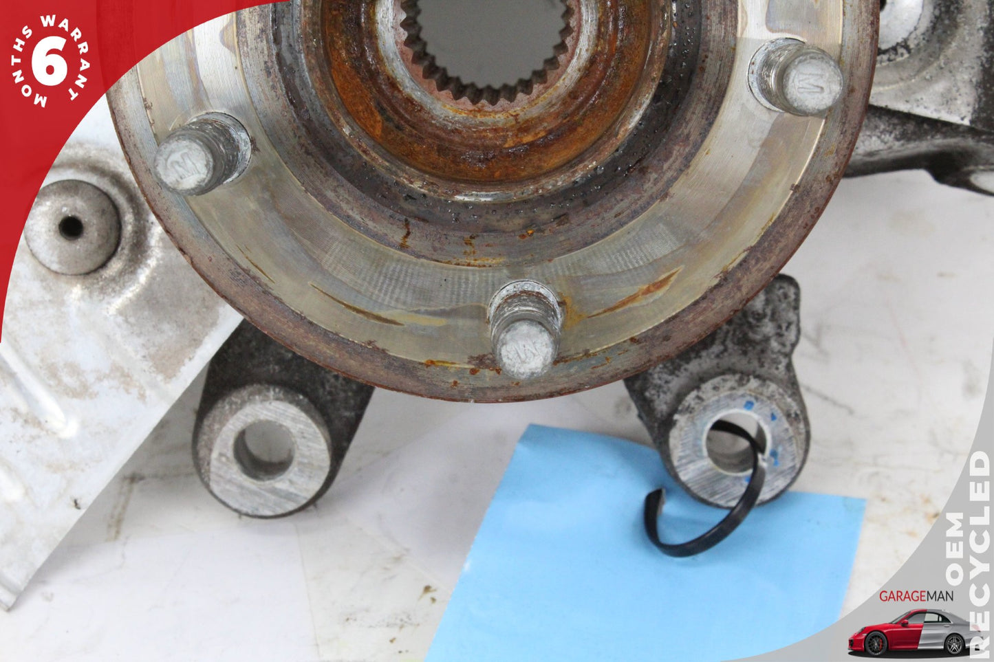2002-2005 Ford Thunderbird Rear Left Driver Side Spindle Knuckle Wheel Hub OEM