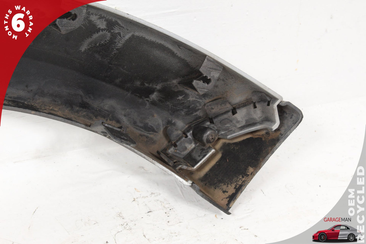 2010-2016 Land Rover LR4 Rear Left Quarter Fender Flare Panel 9H2220171AW OEM
