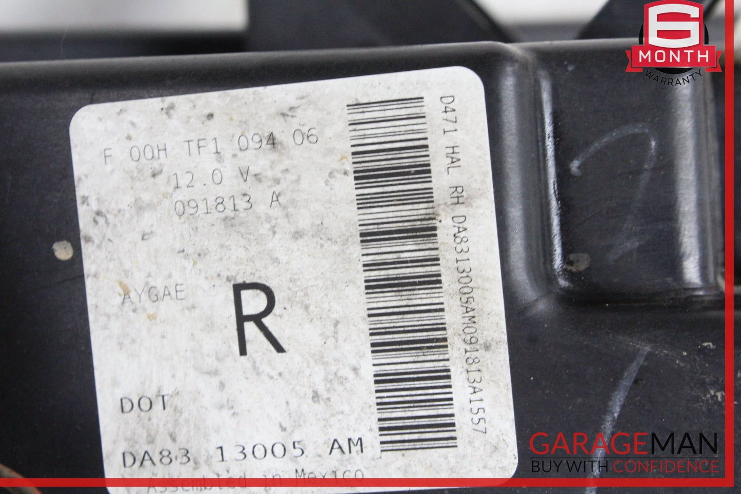 2013-2019 Ford Flex Right Passenger Halogen Headlight Headlamp DA8313005AM OEM