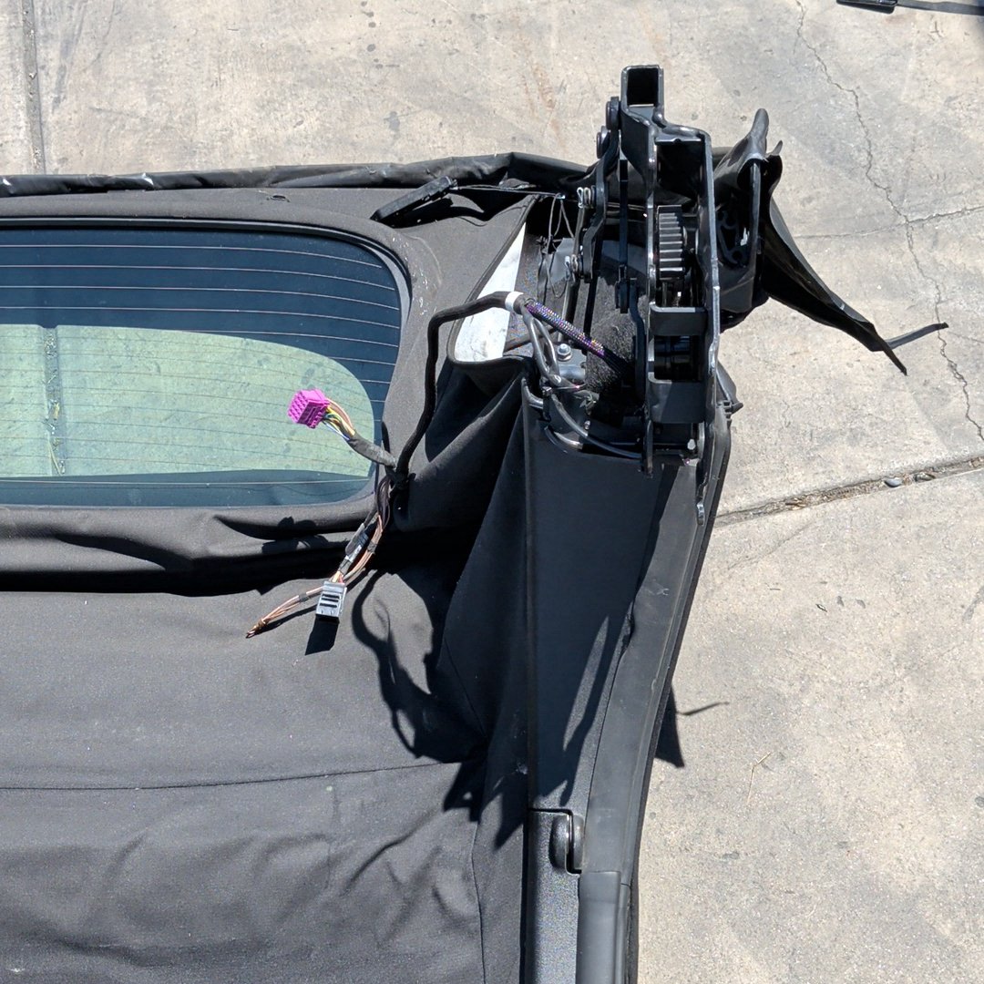 2013-2019 VW Volkswagen Beetle Convertible Soft Top Roof Glass Assembly OEM