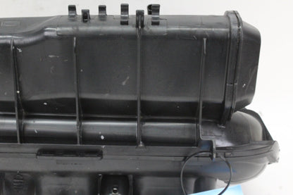 2015-2020 Mercedes-Benz C300 W205 E300 W213 Sedan Intake Manifold 2740900037 OEM