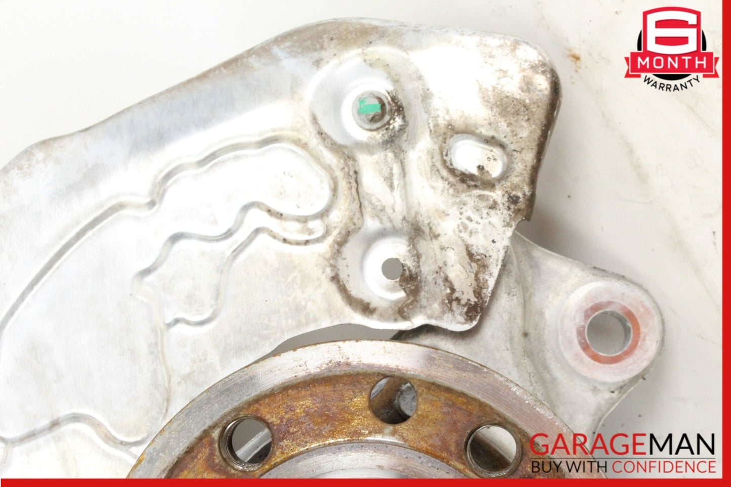 2015-2020 Mercedes-Benz C300 Front Right Spindle Knuckle Wheel Hub 2052200
