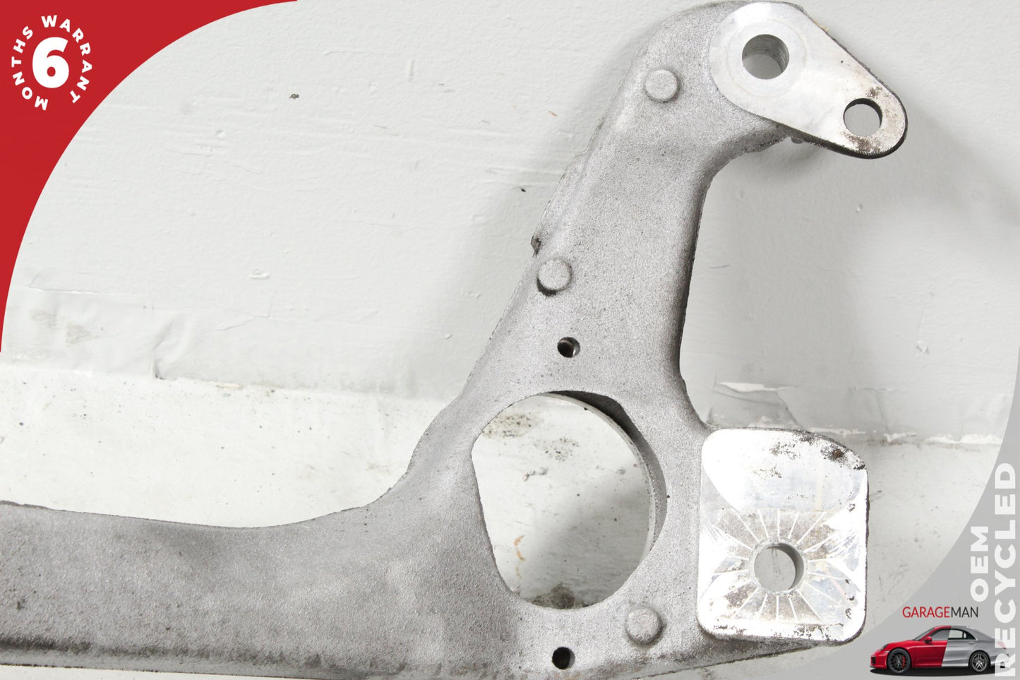 2011-2018 Audi Q7 Porsche Cayenne 958 Front Engine Crossmember Mount Bracket OEM
