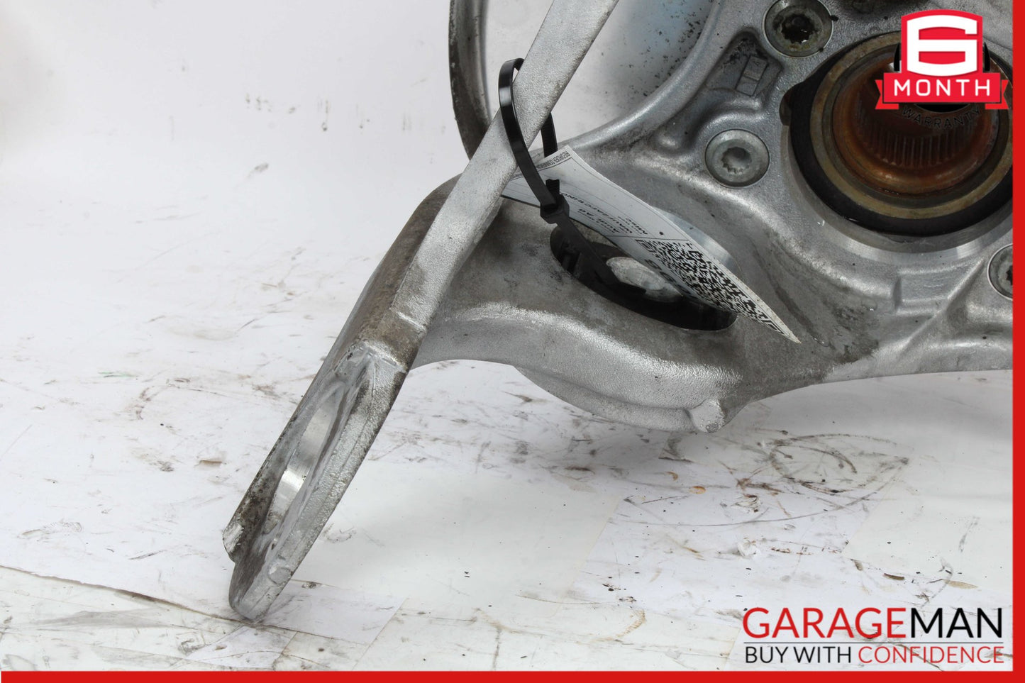 2009-2018 Audi A6 Rear Left Side Spindle Knuckle Wheel Hub 8K0505431AR OEM
