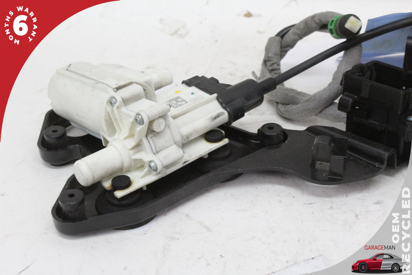 2013-2020 Mercedes R231 SL550 Front Right Door Lock Actuator 2317600203 OEM