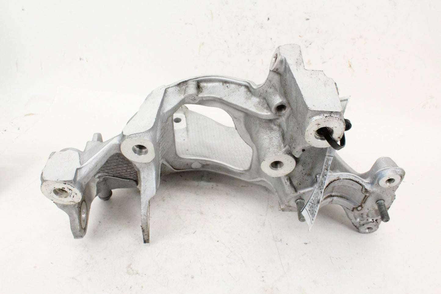 2017-2024 Audi A4 B9 Front Left Engine Mount Support Bracket 8W0399295E OEM