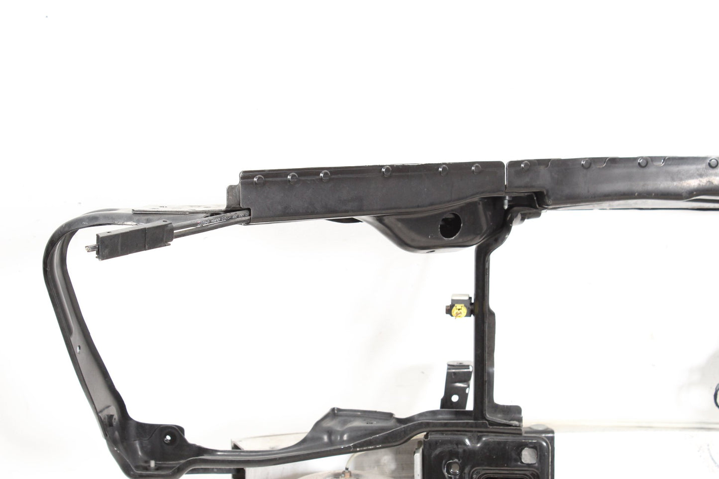 06-10 Mercedes W251 R350 R63 AMG Front Bumper Reinforcement Crash Bar Frame OEM