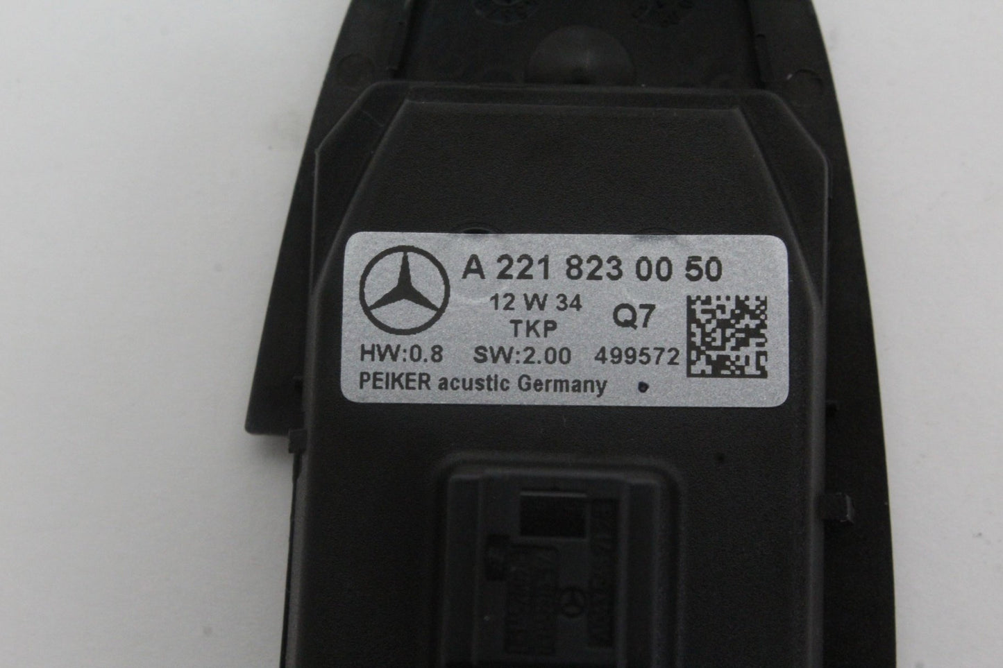 2010-2014 Mercedes-Benz S550 W221 Center Console Phone Controller 2218230050 OEM
