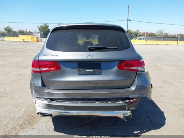 Parting Out- 2018 Mercedes-Benz GLC300 X253- 240