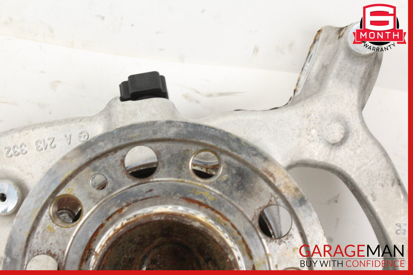2017 - 2023 Mercedes-Benz E450 W213 Coupe Front Right Spindle Knuckle Wheel Hub 2133324800 Genuine