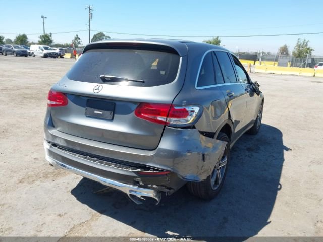 Parting Out- 2018 Mercedes-Benz GLC300 X253- 240