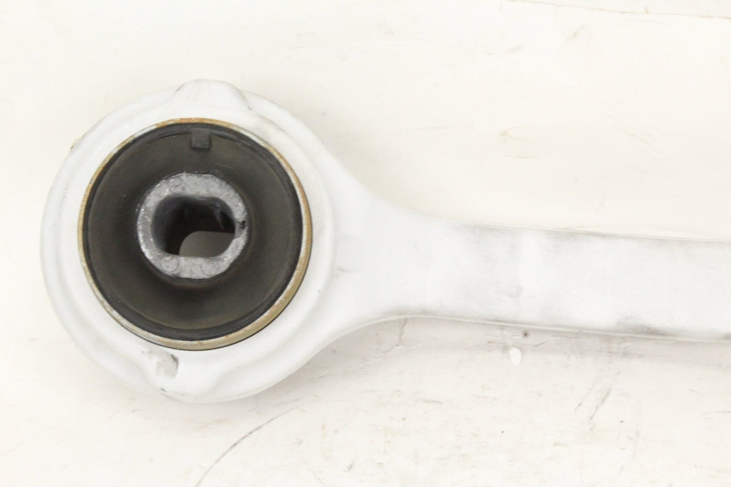 2001-2017 Mercedes W204 C300 Front Right Side Upper Control Arm 2043304411 OEM
