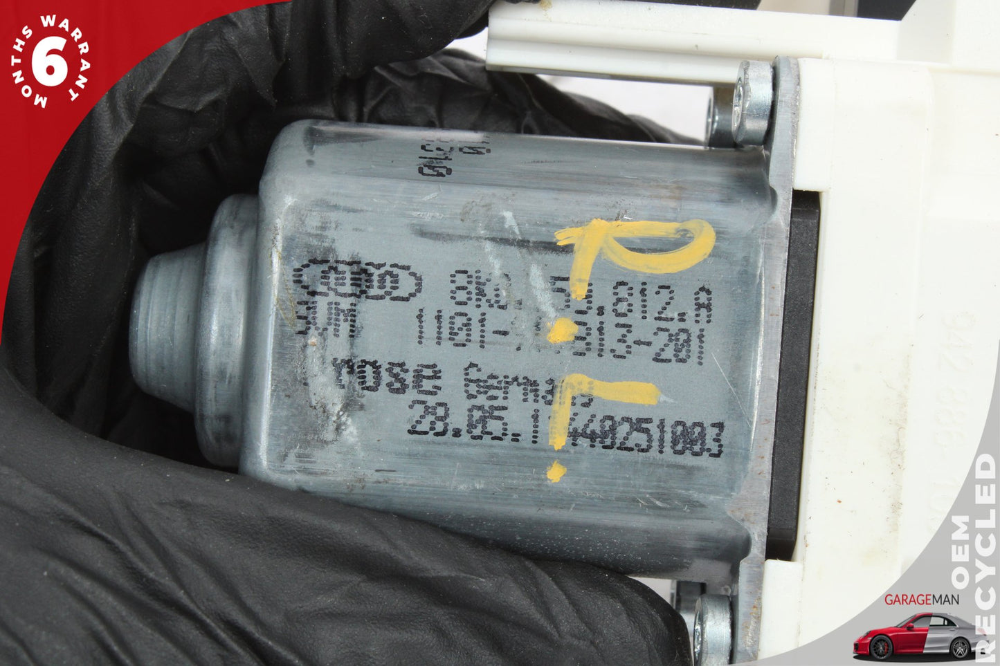 2011-2018 Porsche Cayenne Rear Left Side Window Regulator Motor 8K0959812A OEM